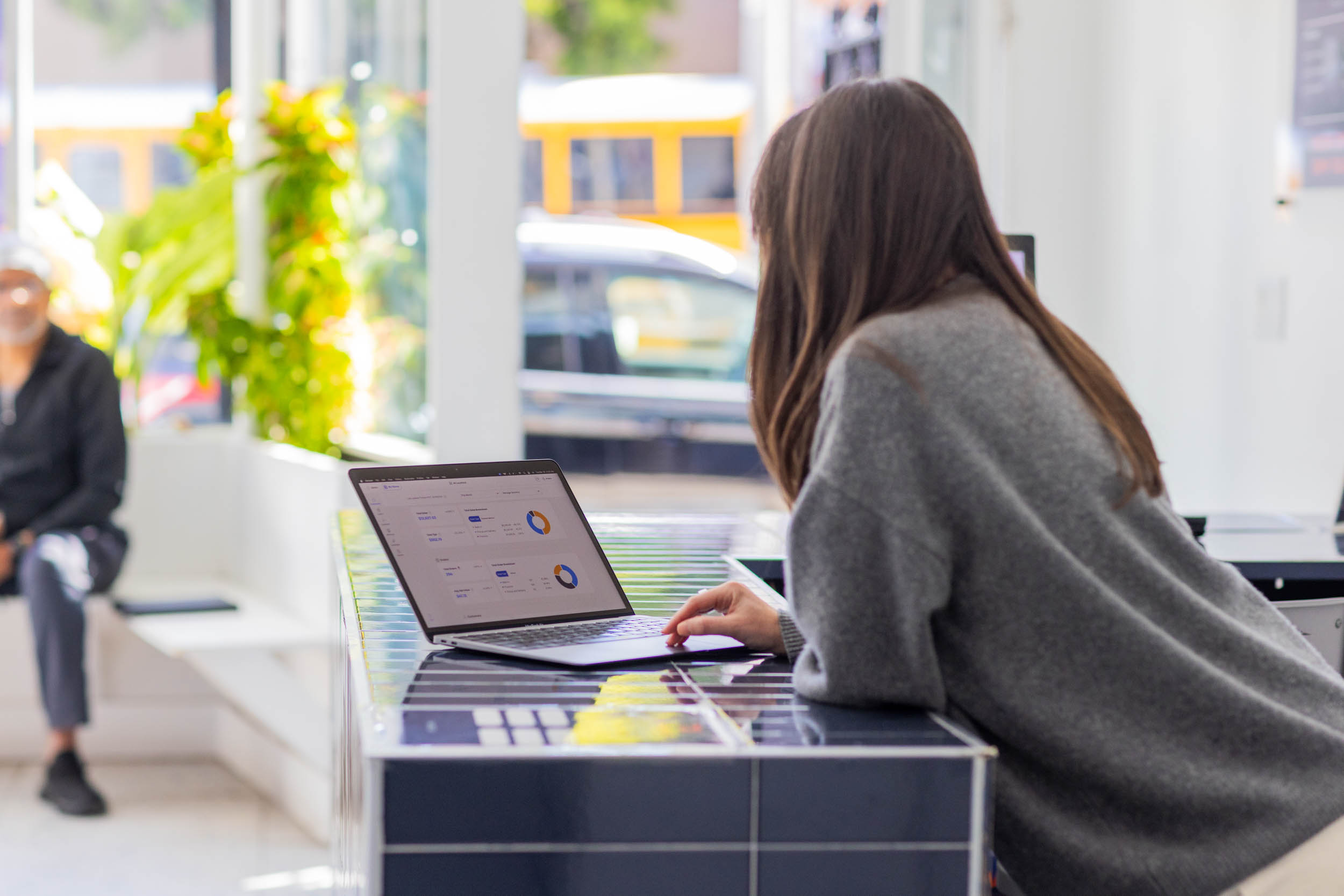 Laundre Reports Dashboard